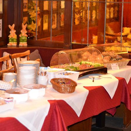 Gasthaus Loewen Fribourg im Breisgau Extérieur photo