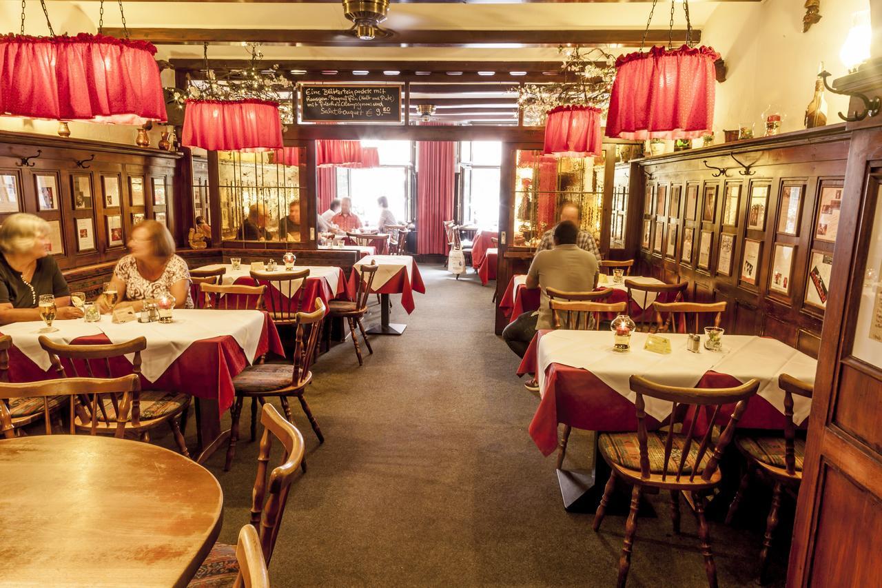 Gasthaus Loewen Fribourg im Breisgau Extérieur photo