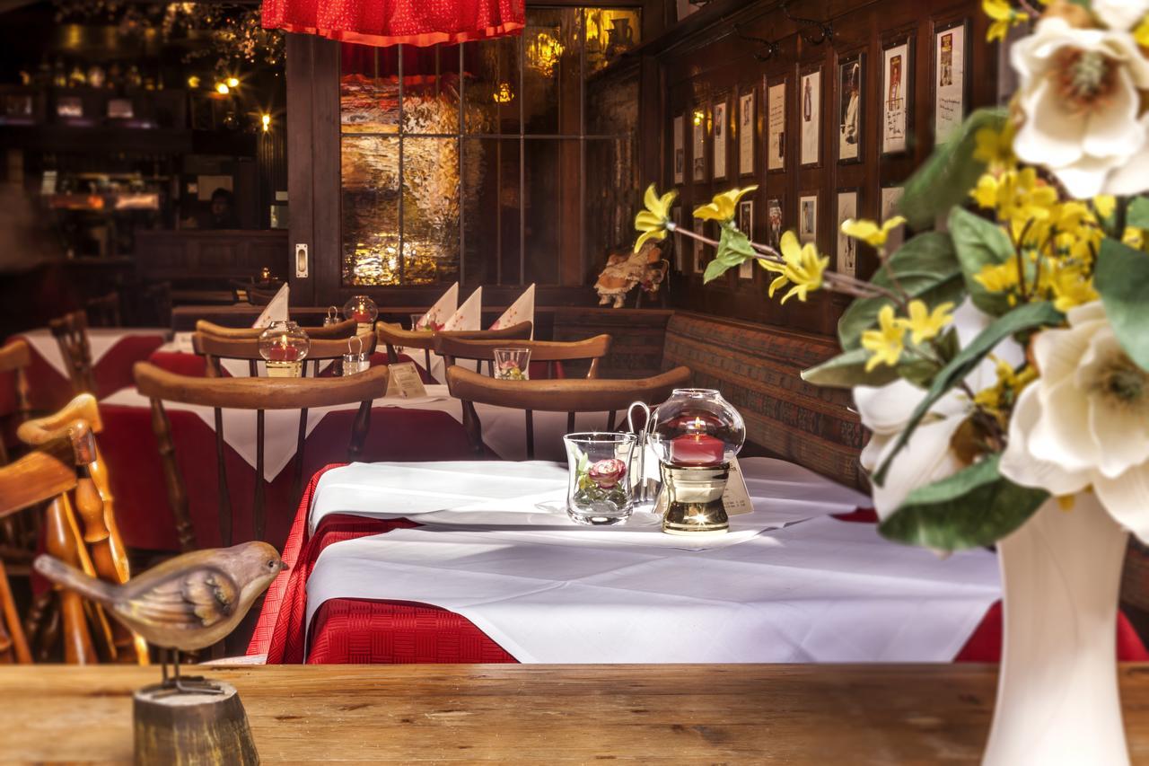 Gasthaus Loewen Fribourg im Breisgau Extérieur photo